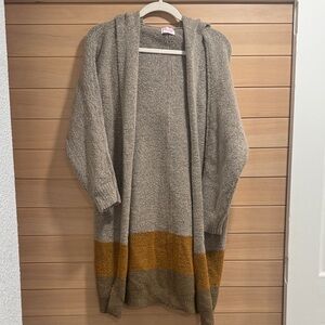 Pink Lily Hooded Cardigan - Beige and Gold